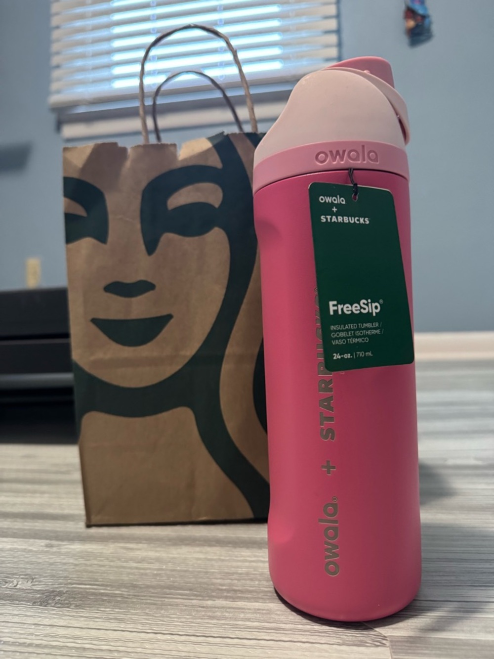 Starbucks x Owala Pink FreeSip Insulated Tumbler